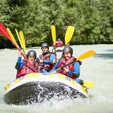 La Saleina - Year * شامونكس